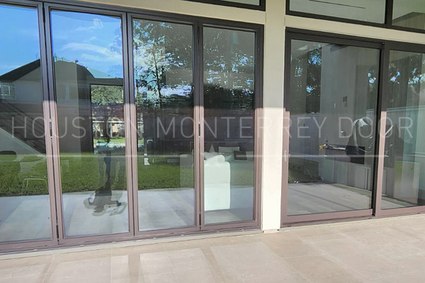 Modern Windows with Massive Entrance of Natural Light