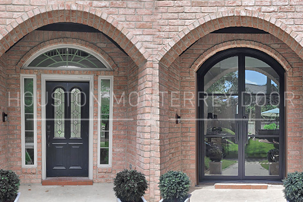 Modern Windows with Massive Entrance of Natural Light