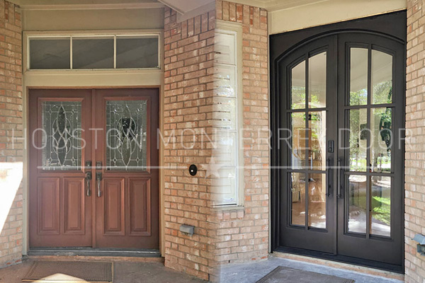 Modern Windows with Massive Entrance of Natural Light